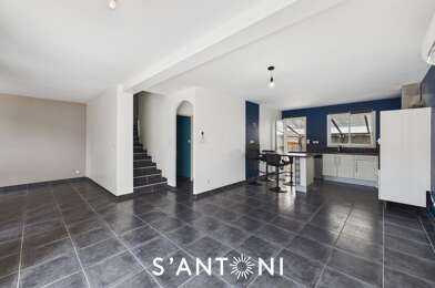 Maison 5 pièces 249000 €