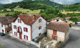 Maison 8 Pièces 177 m² à vendre à Saint-Jean-Pied-de-Port (64220)
