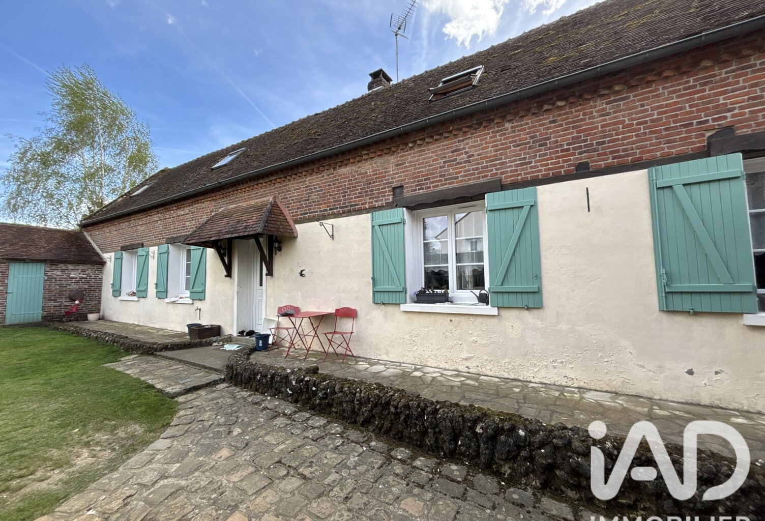 Vente Maison/villa 8 pièces — photo 1