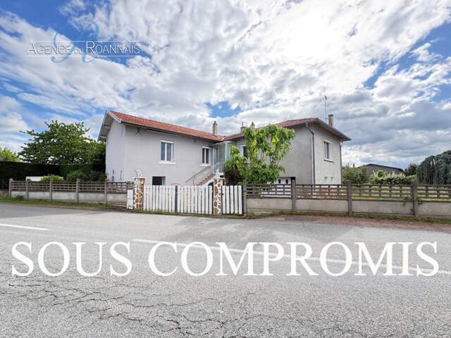 A vendre aux portes de Roanne, Maison à rénove sur 1150m2 de — photo du bien