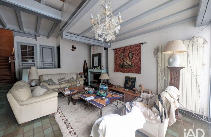 Vente Maison/villa 7 pièces — photo 3