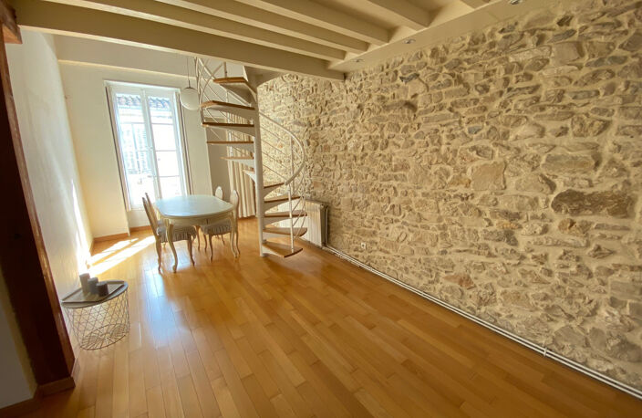 Bel appartement T2 duplex en coeur de ville — photo 4