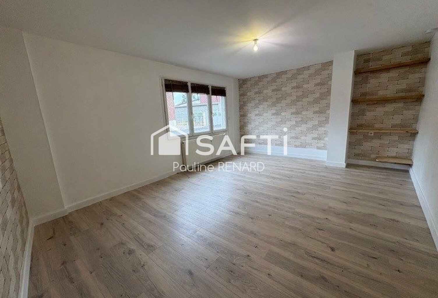 Une maison en plein coeur de ville pour une vie active et pratique — photo 1