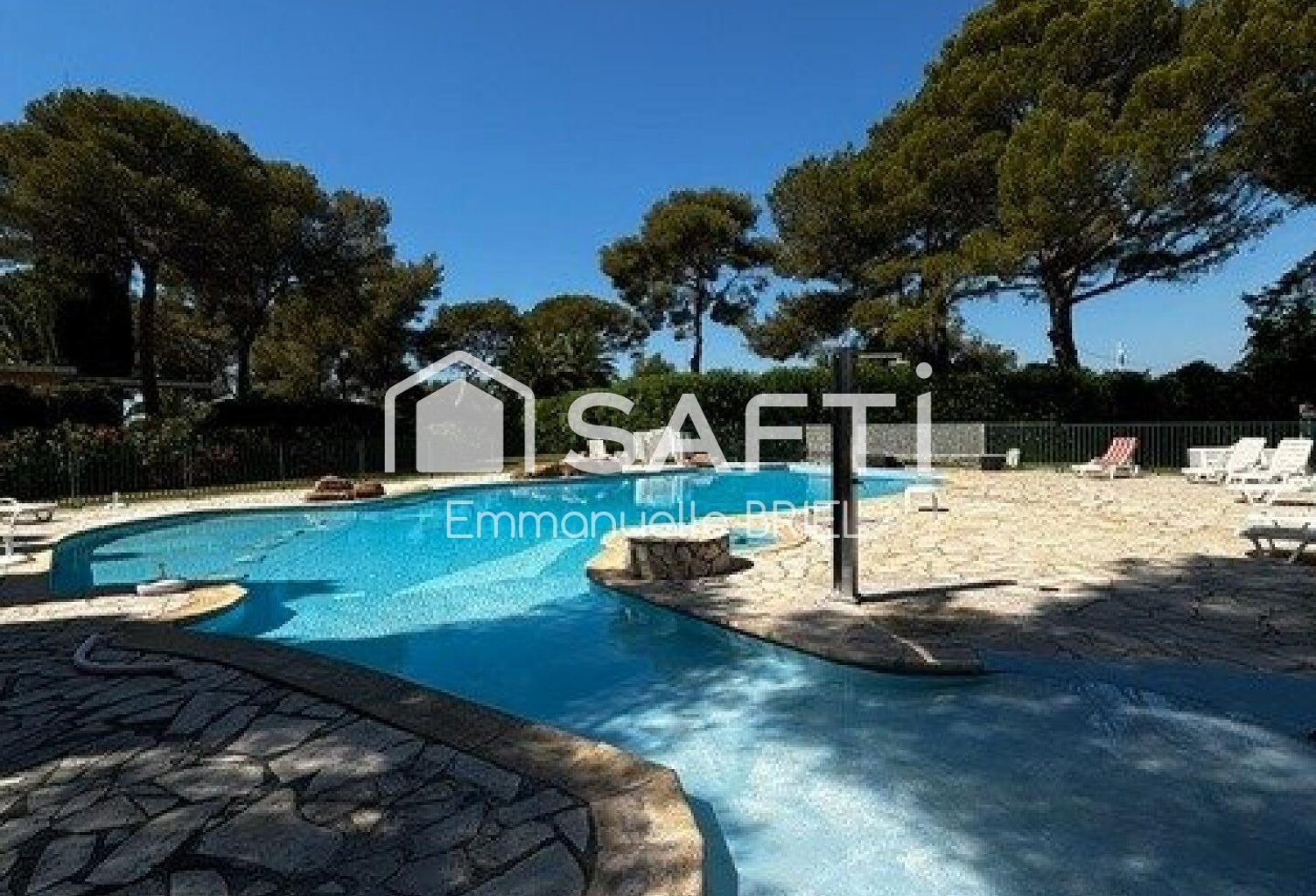Au bord de l'eau appartement lumineux joli deux pièces avec terrasse vue mer imprenable — photo 1