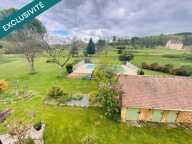Maison de village à la campagne — photo 2