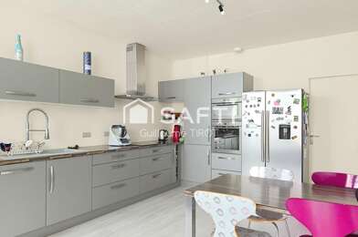 Appartement 4 pièces 215000 €