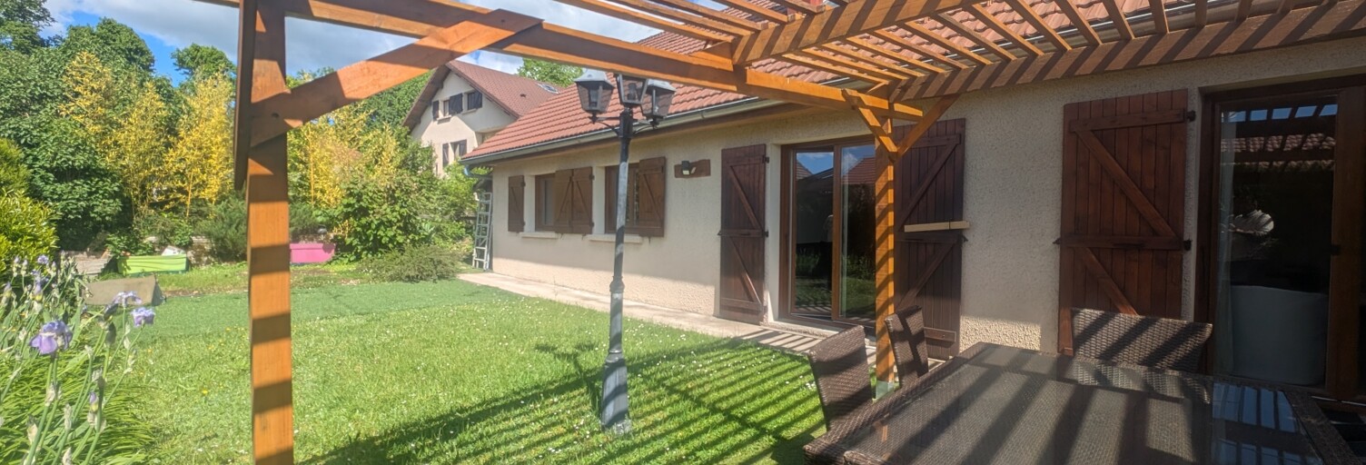 Maison 5 Pièces 152 m² à vendre à Arbent (01100)