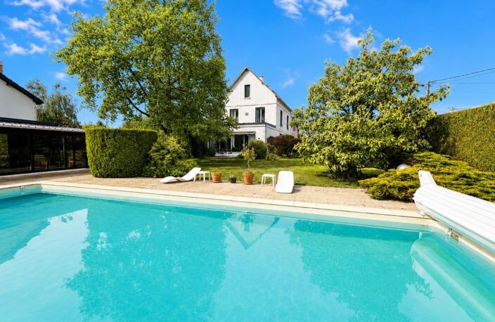 Vaste et belle maison de plus de 200 m² sur une parcelle de 1000 m² — photo 3