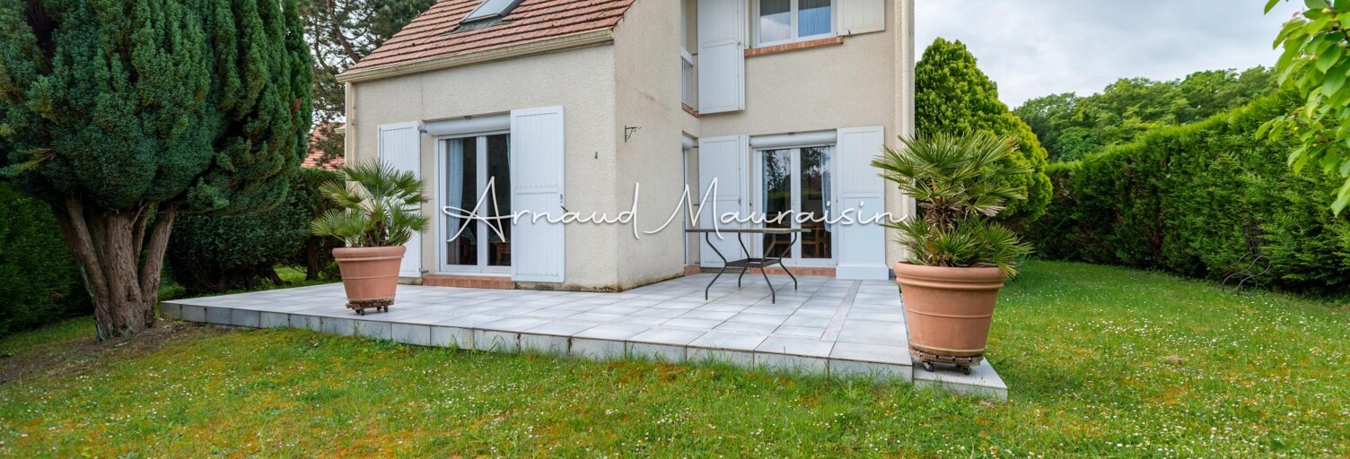Maison 5 Pièces 104 m² à vendre à La Chapelle-en-Serval (60520)