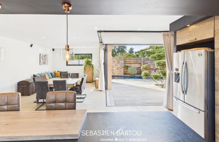 Villa de standing t4 de 140m² avec piscine et double garage — photo 2
