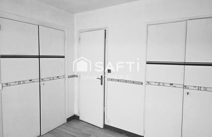 garage individuel, cave — photo 4