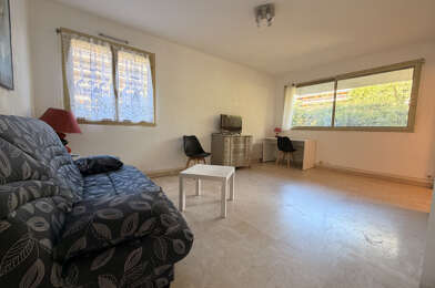 Appartement 1 pièces 610 €