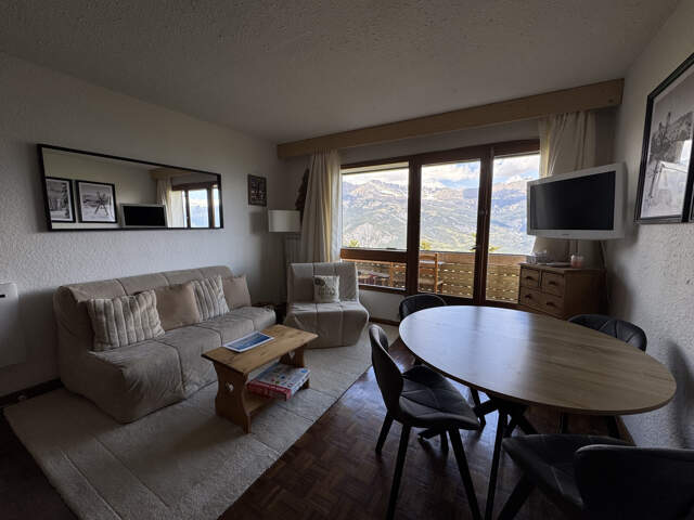 CHARMAND STUDIO A PRA LOUP 1600 — photo du bien