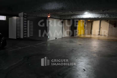 Garage  110 €