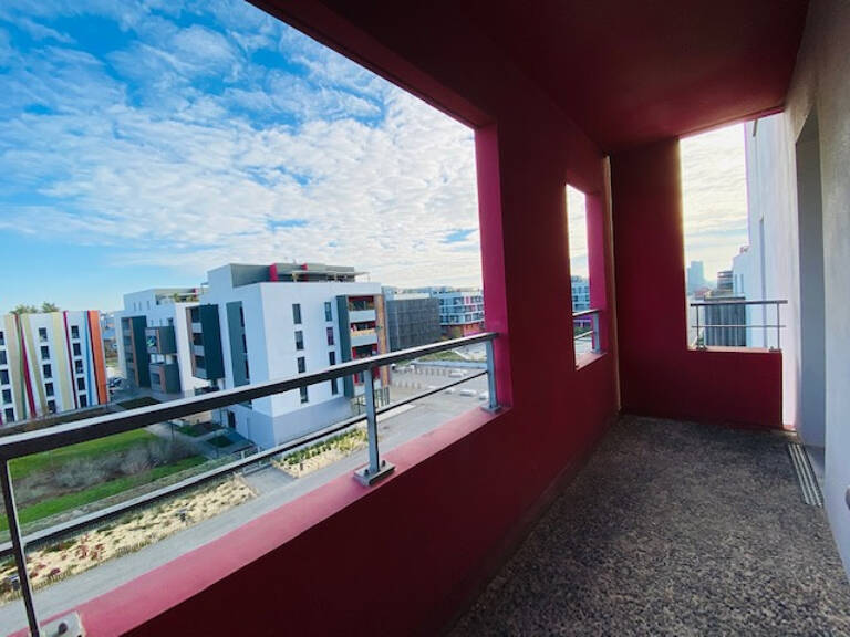 Appartement de type T2 avec balcon et parking dans résidence — photo 1