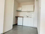 Appartement de type T2 avec balcon et parking dans résidence — photo 4