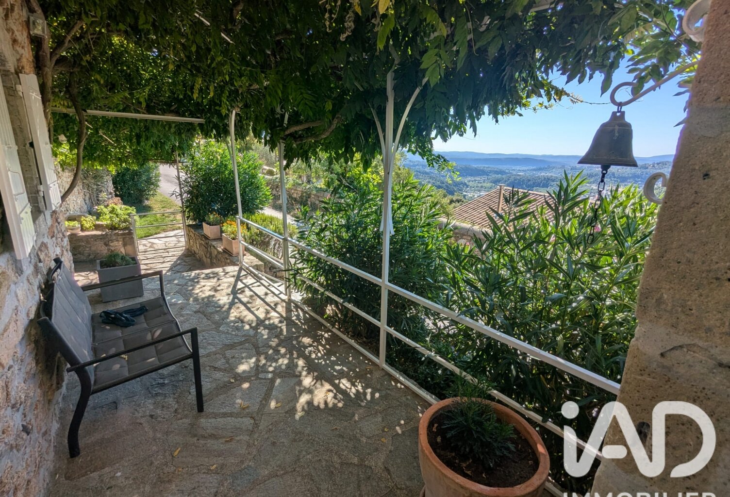 Vente Maison/villa 11 pièces — photo 1