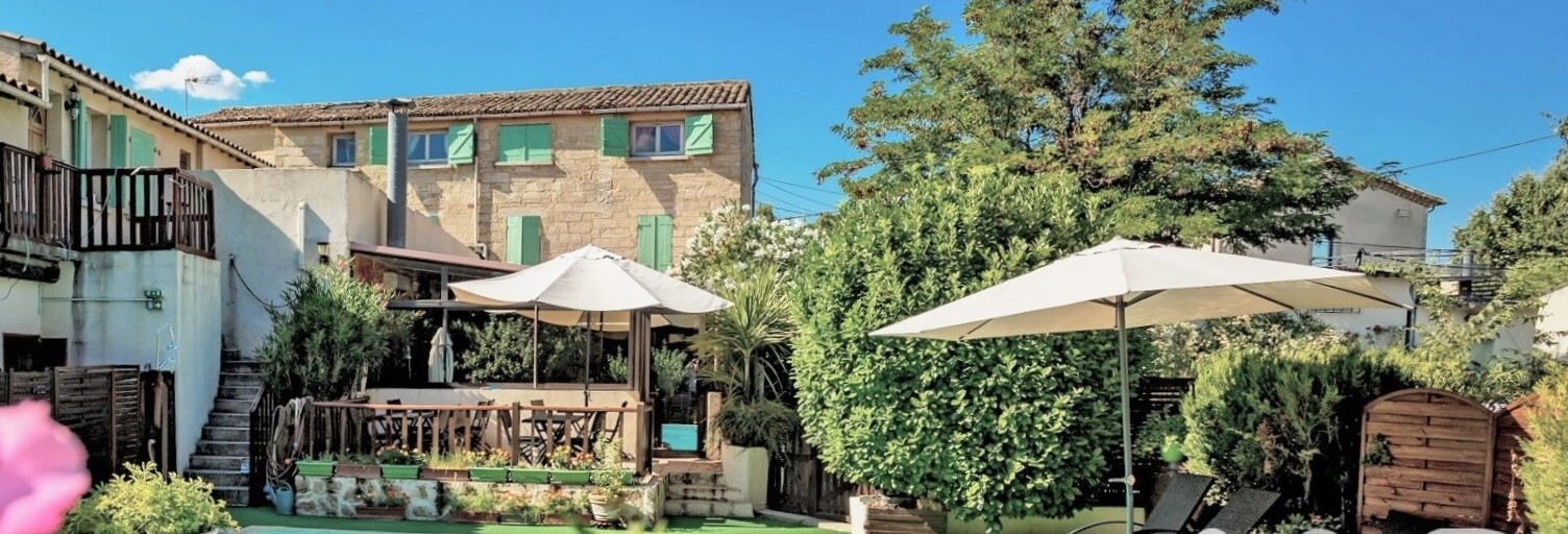 Commerce  542 m² à vendre à Uzès (30700)