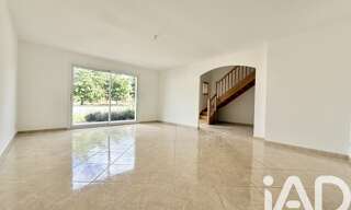 Maison 5 Pièces 136 m² à vendre à Champforgeuil (71530)