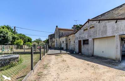 Maison en pierre de 5 pièces principales — photo du bien