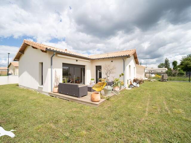 Contemporaine de 4 pièces principales — photo du bien