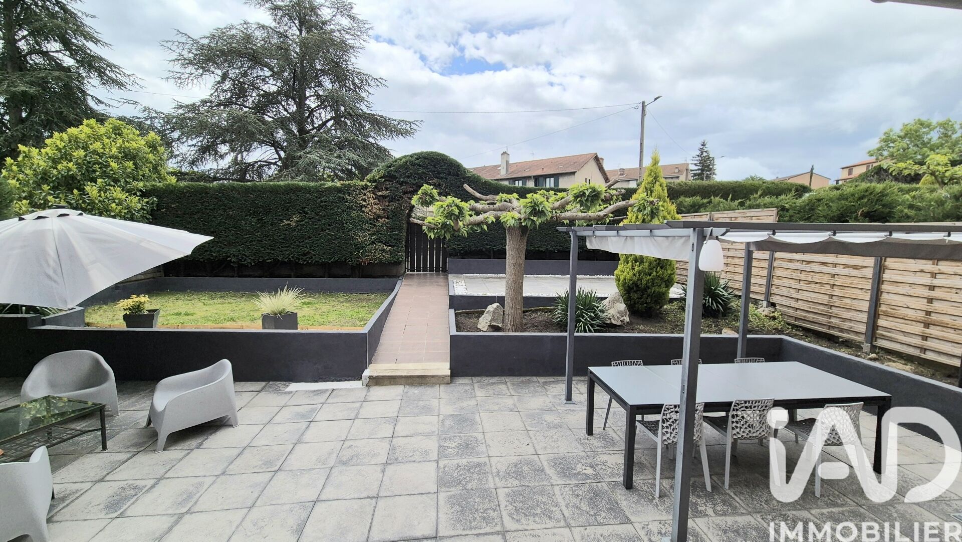 Vente Maison/villa 7 pièces - Photo 2