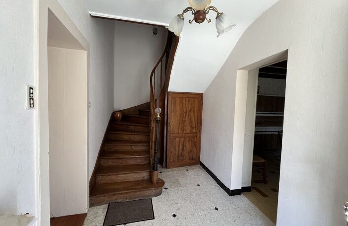Maison en pierre de 3 pièces principales — photo 4