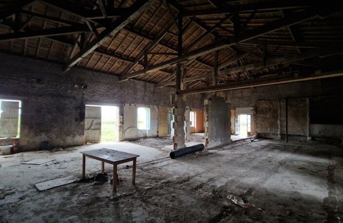 Maison en pierre de 10 pièces principales — photo 5
