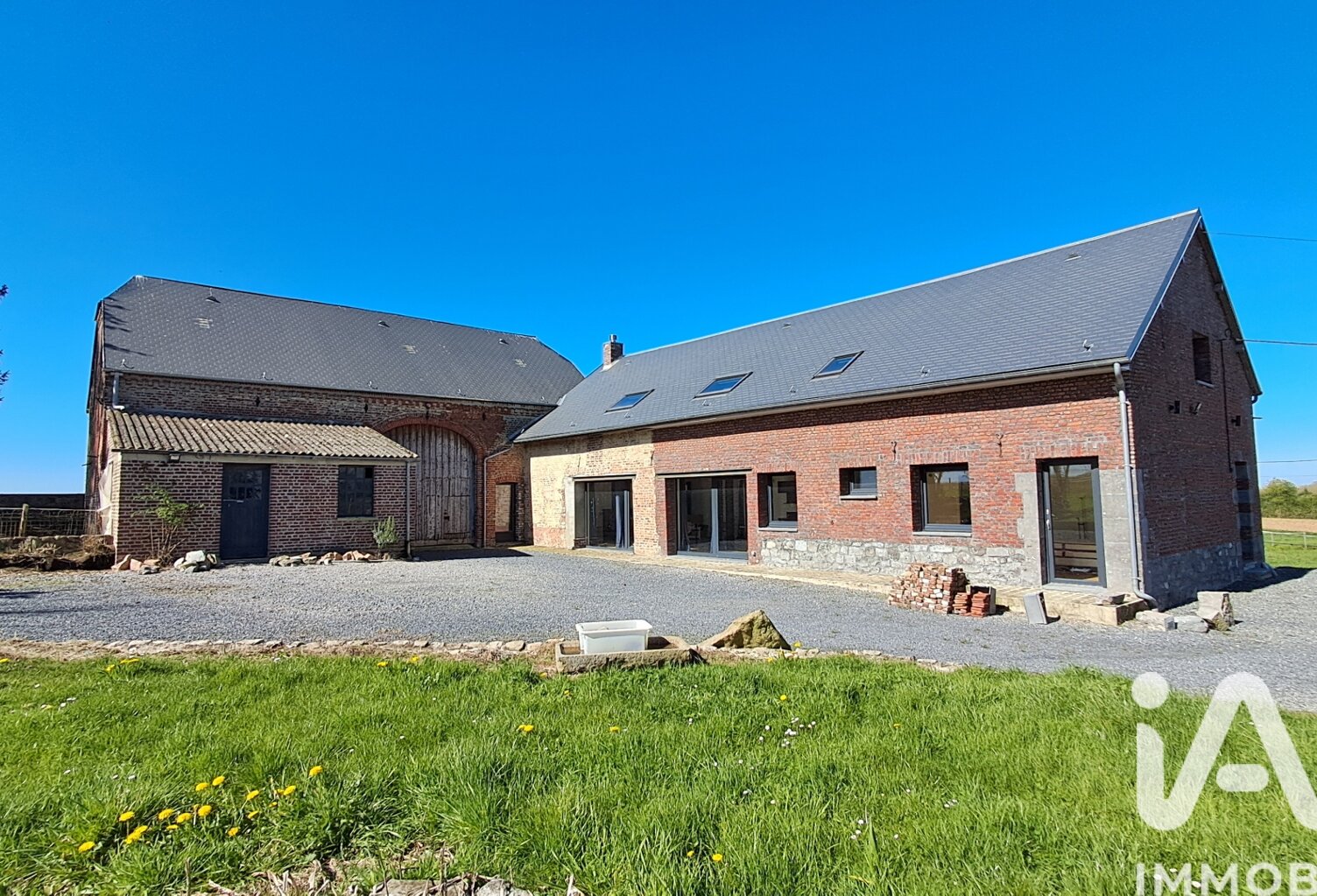 Vente Grange 5 pièces — photo 1