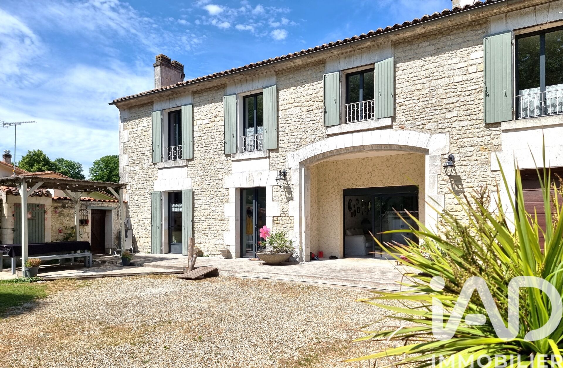 Maison à vendre, 8 pièces, 270 m², Jarnac