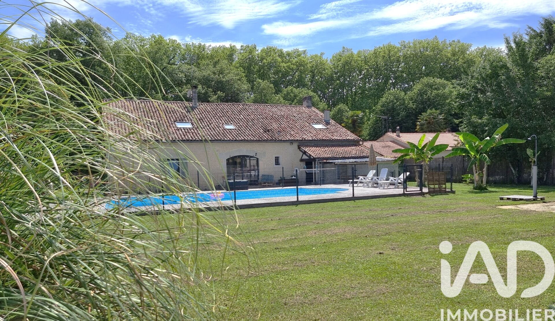 Vente Maison/villa 8 pièces - Photo 2