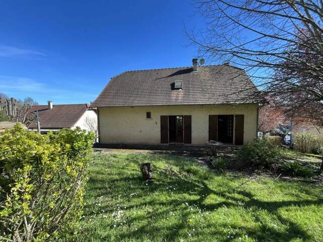 Maison 5 pièces 140 m² à Malemort — photo du bien
