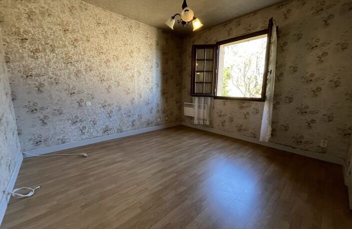 Vente maison 5 pièces 140 m² Malemort (19360) — photo 5