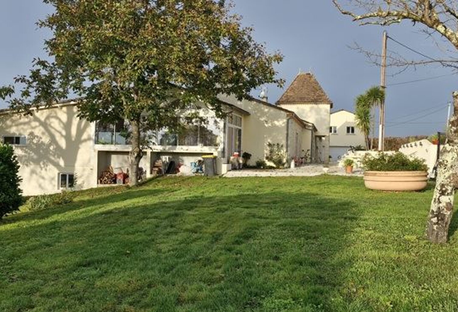 Maison en pierre de 5 pièces principales — photo 1