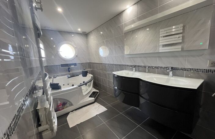Maison en pierre de 5 pièces principales — photo 4