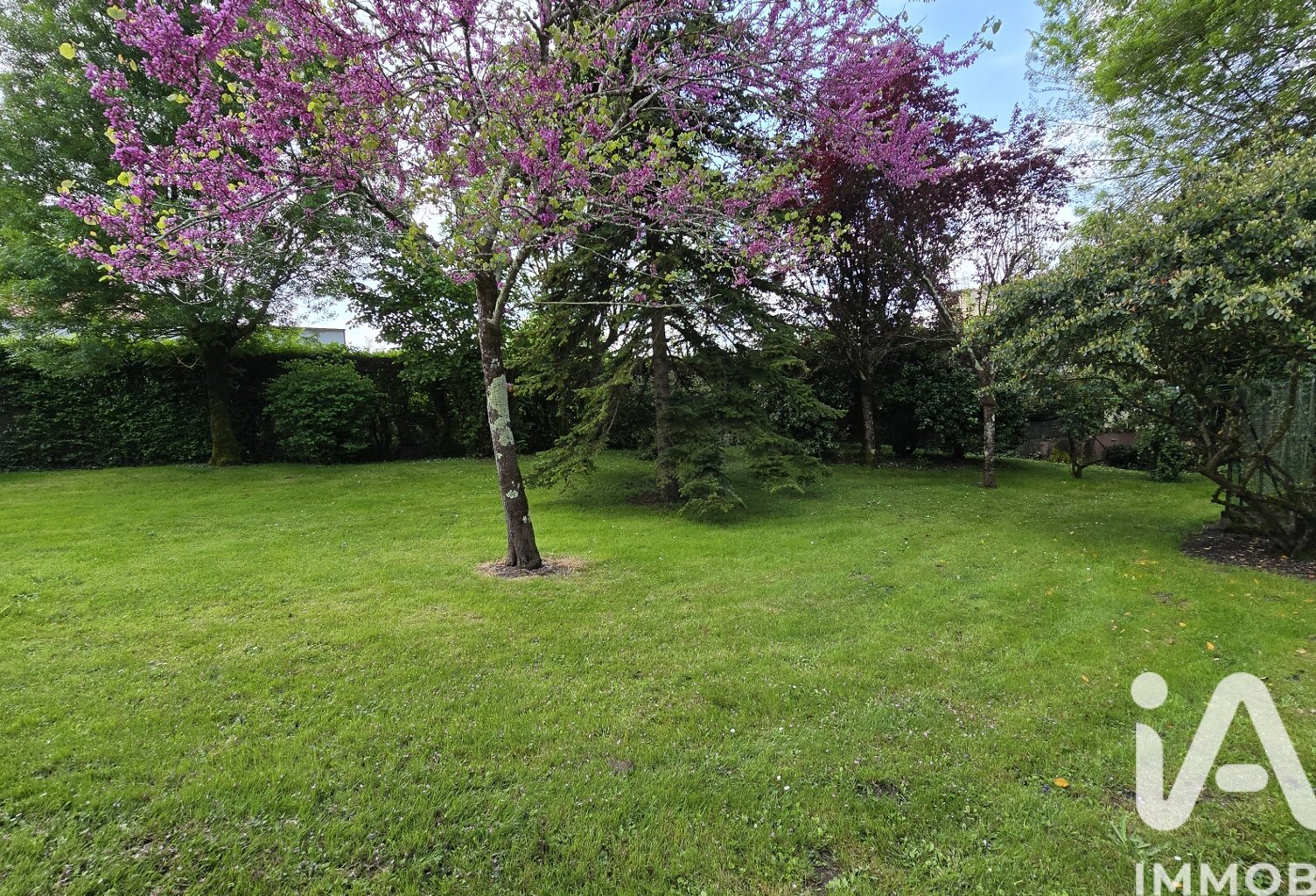 Vente Terrain à bâtir 1 600 m&sup2; — photo 1