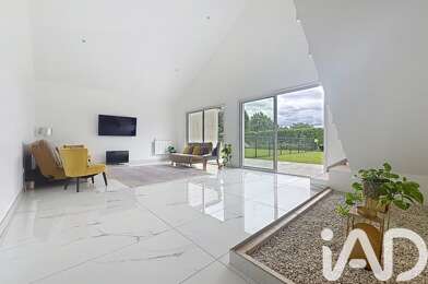 Maison 6 pièces 330000 €