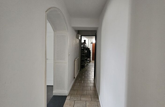 Vente Maison de ville 7 pièces — photo 2