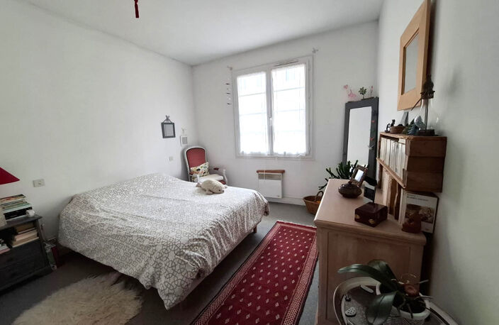 EN EXCLUSIVITE IMMEUBLE CENTRE VILLE MAULEON — photo 4