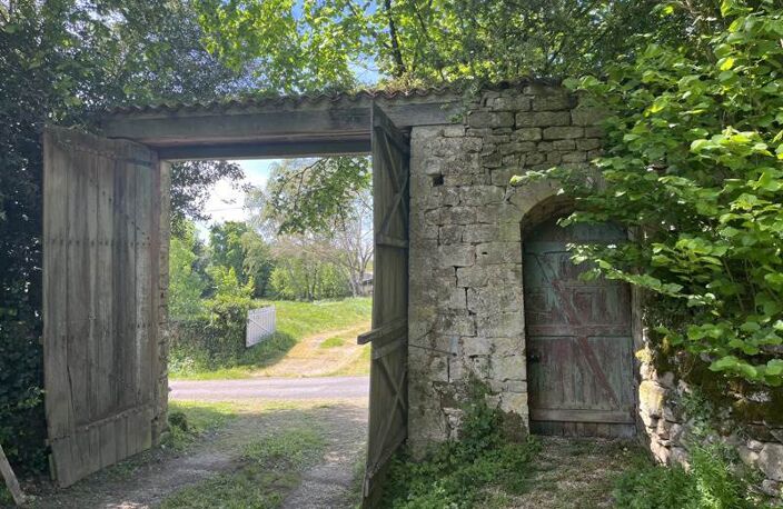 Longère de 2 pièces principales — photo 3