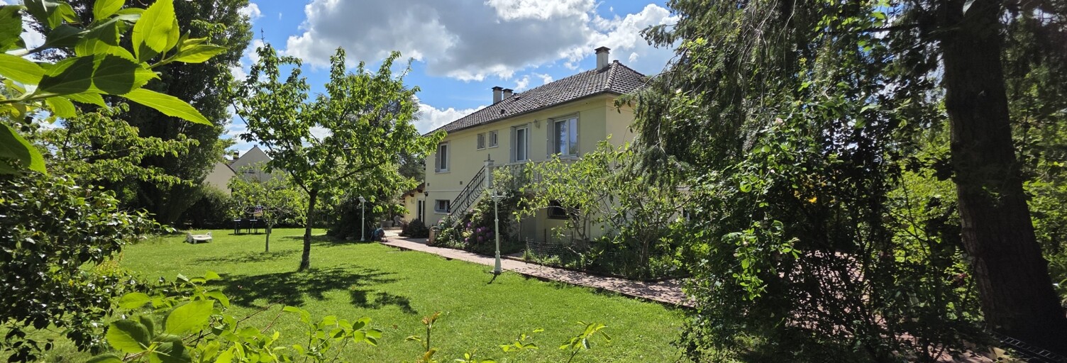 Maison 10 Pièces 185 m² à vendre à Cernay-la-Ville (78720)