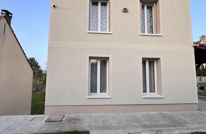 Vente Maison/villa 5 pièces — photo 2