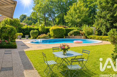 Maison 7 pièces 549000 €