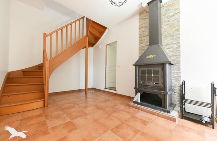 Vente maison 7 pièces 242 m² Saint-Romain-sur-Cher (41140) — photo 2