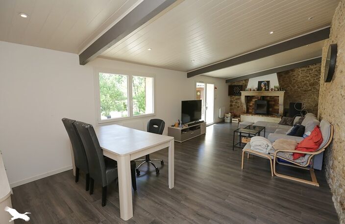 Maison en pierre de 4 pièces principales — photo 3