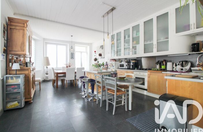 Vente Maison/villa 5 pièces — photo 2