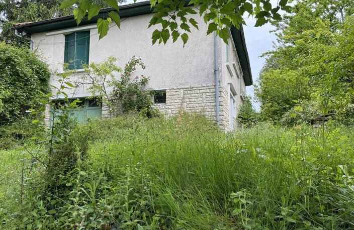 Vente maison 4 pièces 70 m² Saint-Séverin (16390) — photo 2