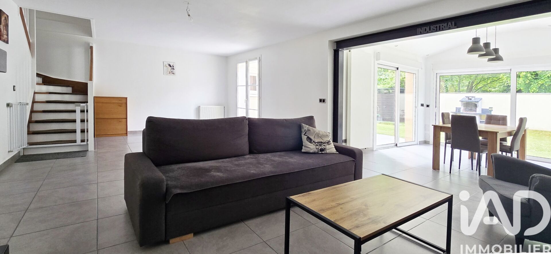 Vente Maison/villa 7 pièces - Photo 2
