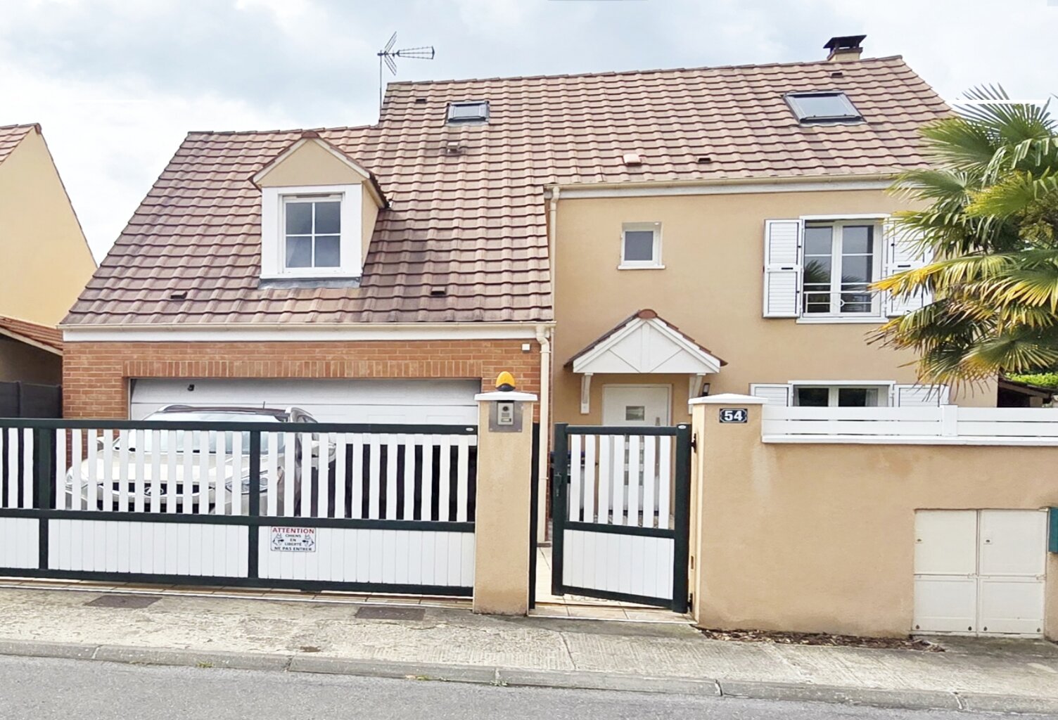 Vente Maison/villa 7 pièces — photo 1