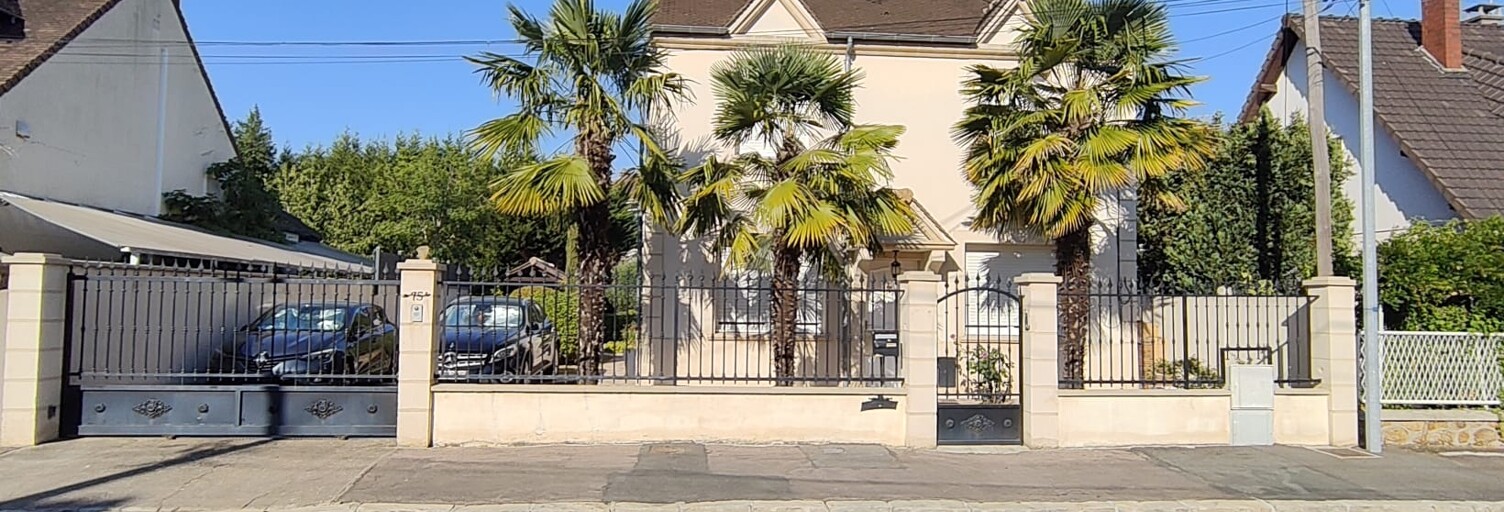 Maison 8 Pièces 143 m² à vendre à Sainte-Geneviève-des-Bois (91700)